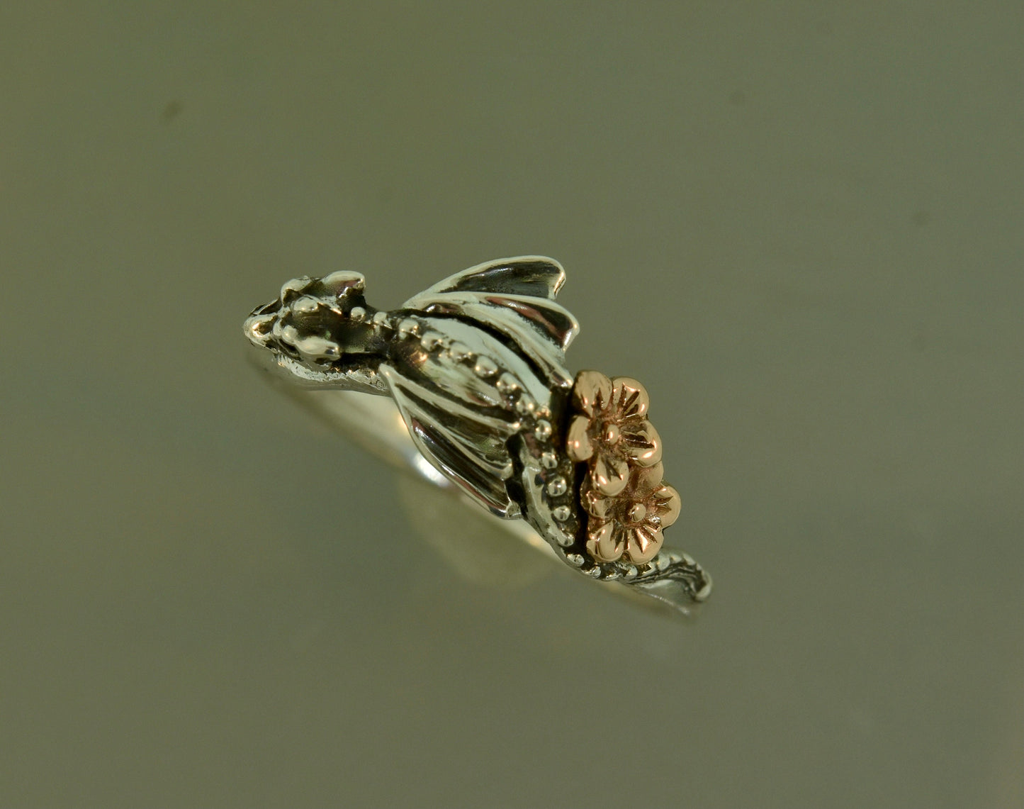 Baby dragon ring, Engagement ring with flowers