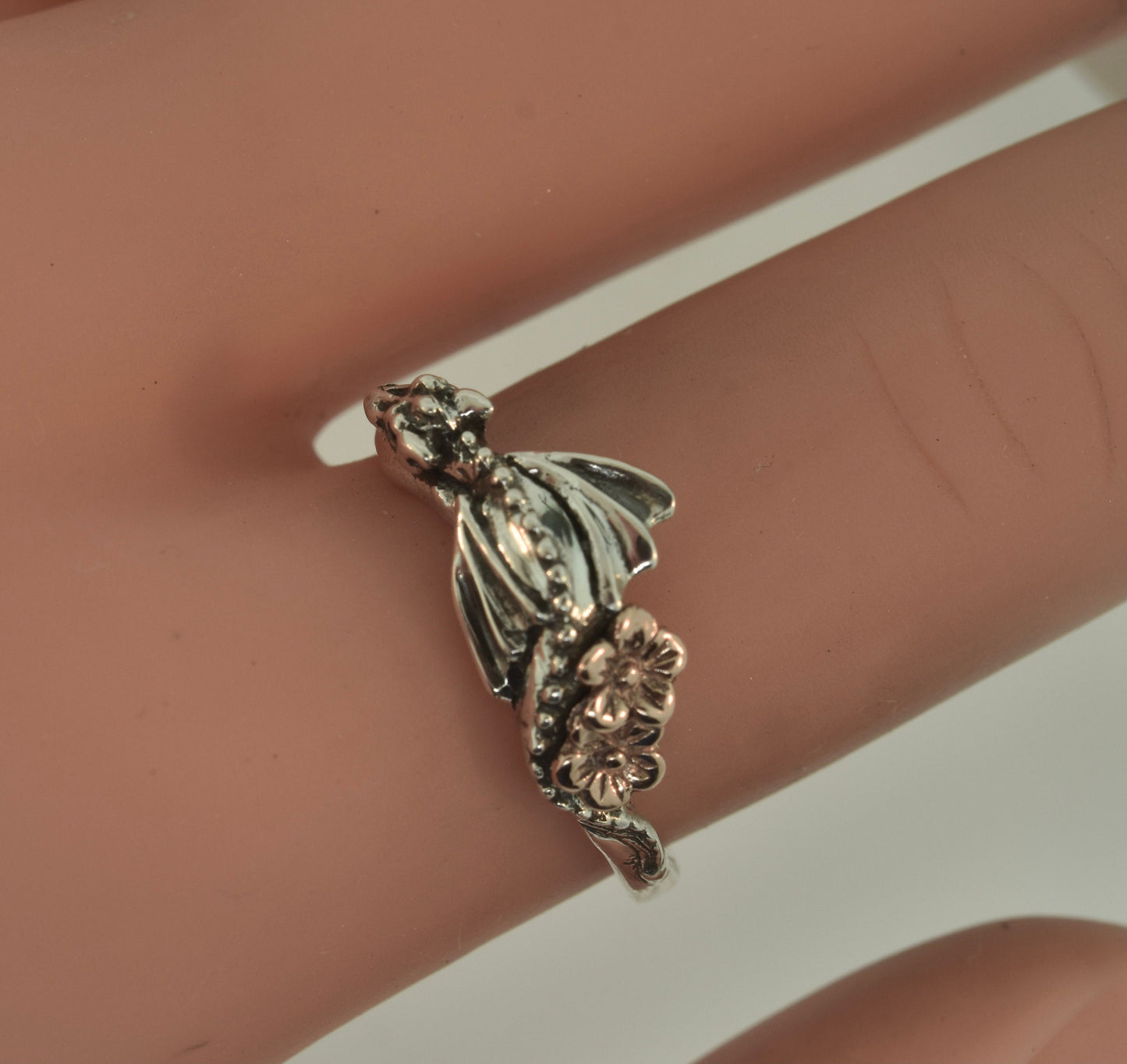 Baby dragon ring, Engagement ring with flowers