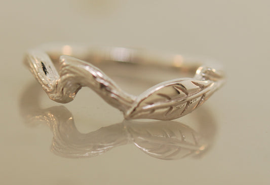 Single Leaf Branch